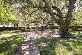 Family House With Amazing Themed Rooms