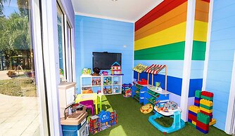 Family House With Amazing Themed Rooms