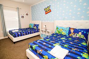 Family House With Amazing Themed Rooms