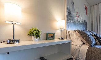 Entire Studio With Free Shuttle to Disney