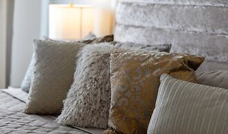 Amazing Family Townhouse Minutes From the Parks