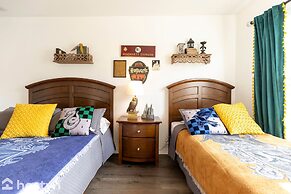 Entire House in Resort Just Minutes From Disney