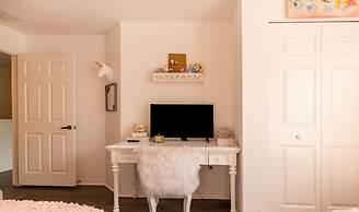 Entire House in Resort Just Minutes From Disney