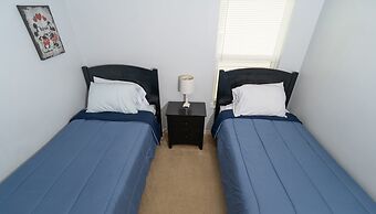 Beautiful Vacation Home Near Disney