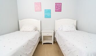 Beautiful Vacation Home Near Disney