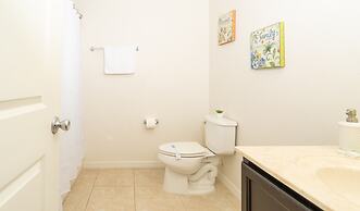 Beautiful Vacation Home Near Disney