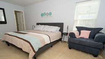 Beautiful Vacation Home Near Disney