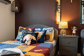 Fabulous Townhome Near the Parks