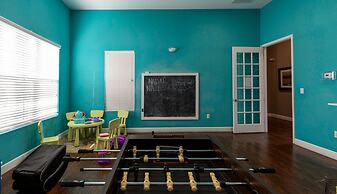 Fabulous Townhome Near the Parks