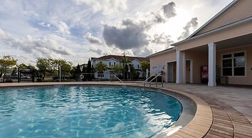 Fabulous Townhome Near the Parks