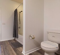 Fabulous Townhome Near the Parks