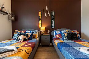 Fabulous Townhome Near the Parks