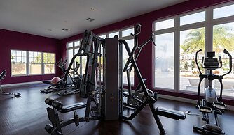 Fabulous Townhome Near the Parks