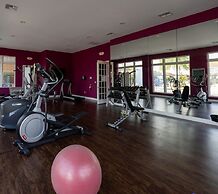 Fabulous Townhome Near the Parks