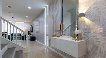 Fabulous Townhouse Near to Disney