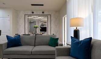 Fabulous Townhouse Near to Disney