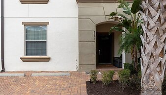 Fabulous Townhouse Near to Disney