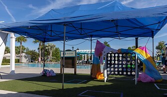 Fabulous Townhouse Near to Disney