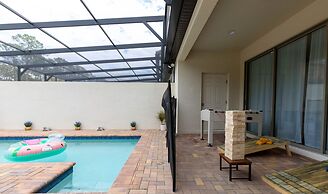 Fabulous Townhouse Near to Disney