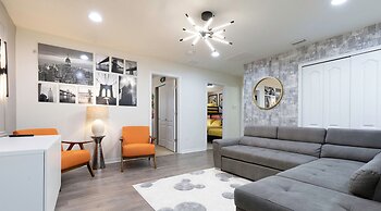 Fabulous Townhouse Near to Disney