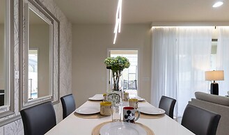 Fabulous Townhouse Near to Disney