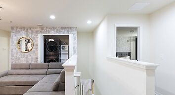 Fabulous Townhouse Near to Disney