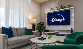 Fabulous Townhouse Near to Disney