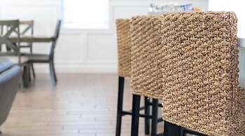 Amazing Beach House Near the Parks