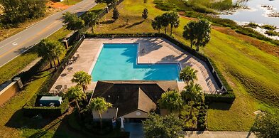 Bright Davenport Family Townhome Near Disney