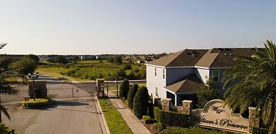 Bright Davenport Family Townhome Near Disney