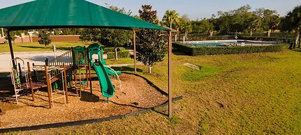 Bright Davenport Family Townhome Near Disney