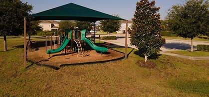 Bright Davenport Family Townhome Near Disney