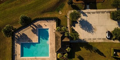 Bright Davenport Family Townhome Near Disney