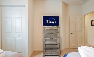 Family Spacious 3BR Townhouse With Pool Access