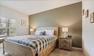 Family Spacious 3BR Townhouse With Pool Access