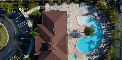 Family Spacious 3BR Townhouse With Pool Access