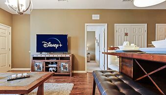 Family Spacious 3BR Townhouse With Pool Access