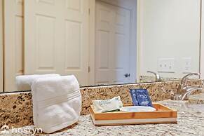 Family Spacious 3BR Townhouse With Pool Access