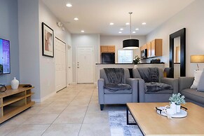 Townhome Jacuzzi Grill 10 min Disney