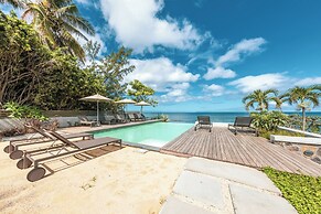Beach and Mountain by Horizon Holidays
