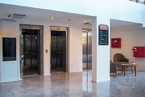 Mérit Parque Leloir by Amérian