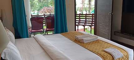 Goldfield Club & Lake Resort, Kumarakom