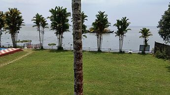 Goldfield Club & Lake Resort, Kumarakom