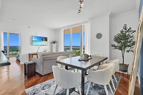 Fabulous 2-Bedroom in the Heart of Grove