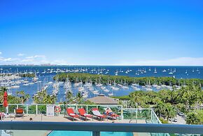 Fabulous 2-Bedroom in the Heart of Grove