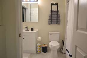 Stylish Condo Near Clearwater's Beach