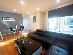 Rosie Townhouse - Modern and Comfortable Home