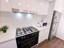 Brand new House - Modern Home in Great Location