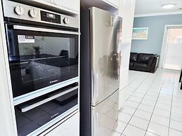 Rosie House - Spacious Comfortable Home
