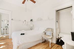 Bridgewalk Estate a Wanderlust Abodes Property